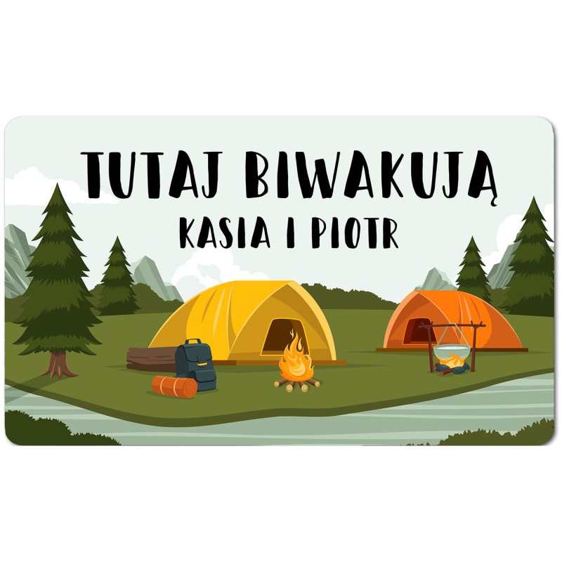 Wycieraczka Tutaj biwakują + Twoje Imię