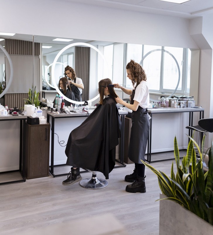 Peleryna fryzjerska Wzór Kolorowe Logo Barber